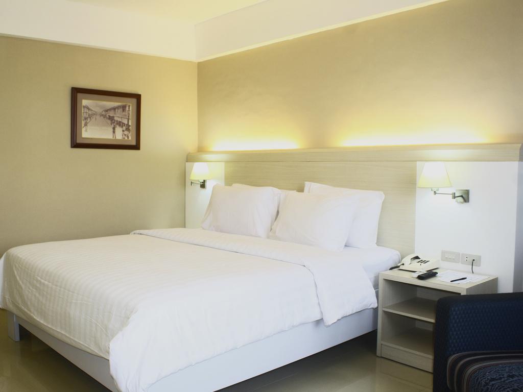 Hotel Sandjaja Палембанг Экстерьер фото